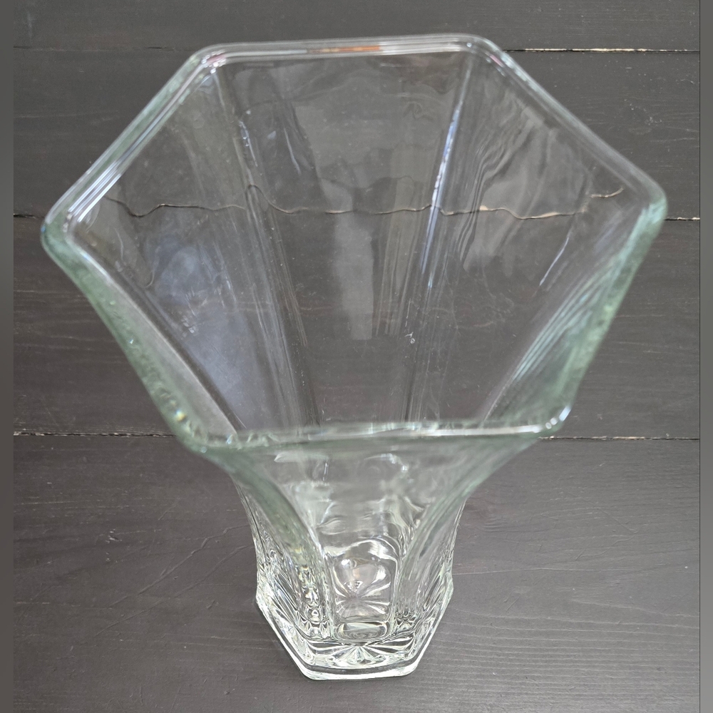Vintage Hoosier Glass Vase Large Heavy Hexagon Opening 4041 EUC 10"x6"